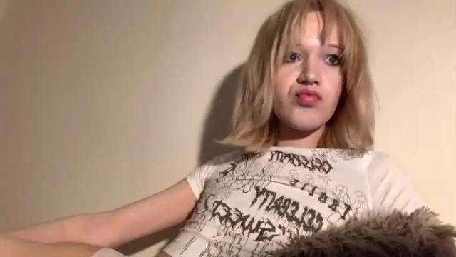 Image 4 of valleyofthed0lls Stream on Chaturbate on 15 months ago
