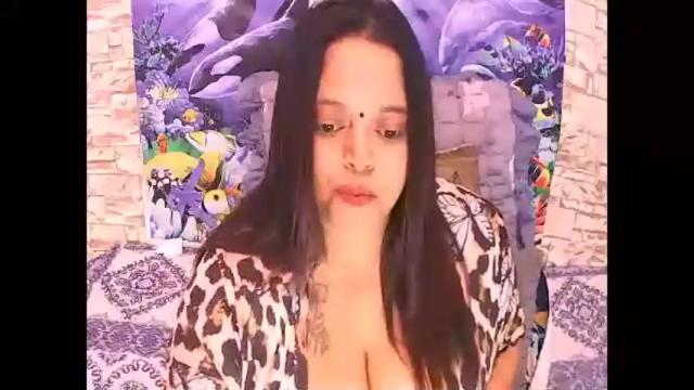 Image 3 of valleyval Stream on Chaturbate on 24 days ago