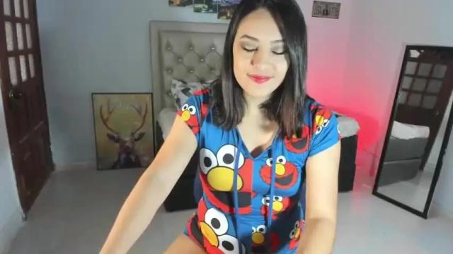 Image 2 of vallolet_marcks Stream on Chaturbate on 19 months ago