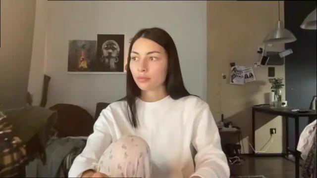 Image 11 of valorant_girl Stream on Chaturbate on 1 month ago