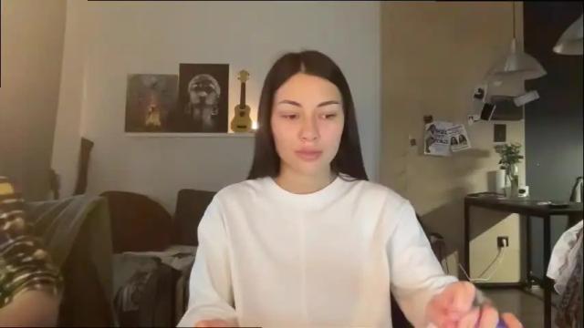 Image 6 of valorant_girl Stream on Chaturbate on 1 month ago