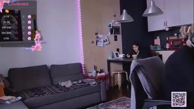Image 7 of valorant_girl Stream on Chaturbate on 1 month ago