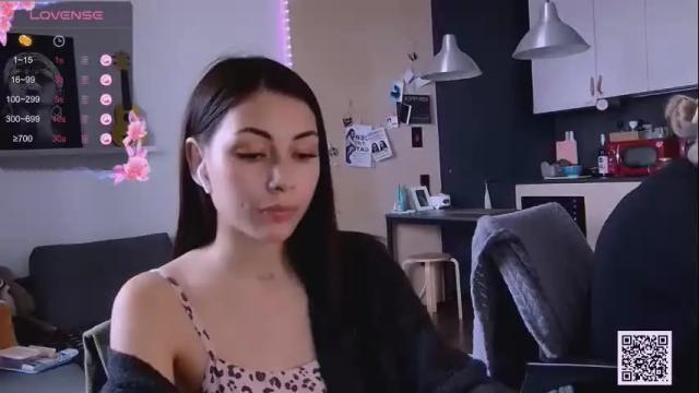 Image 8 of valorant_girl Stream on Chaturbate on 1 month ago