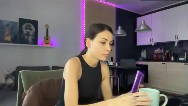 Image 2 of valorant_girl Stream on Chaturbate on 1 month ago