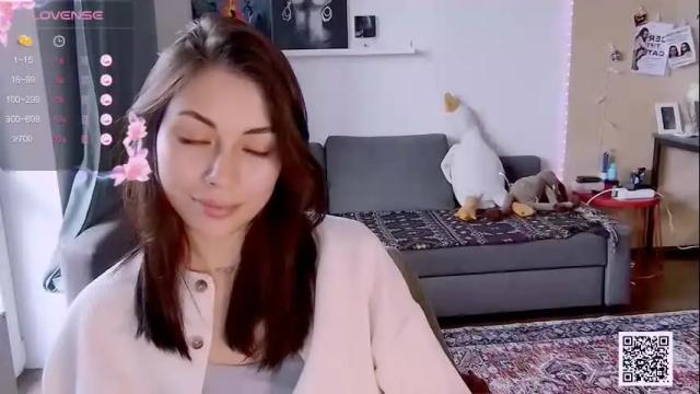 Image 2 of valorant_girl Stream on Chaturbate on 28 days ago