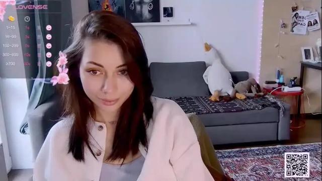 Image 3 of valorant_girl Stream on Chaturbate on 28 days ago