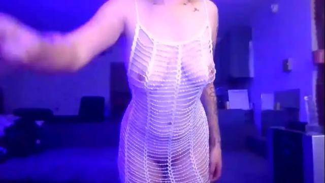 Image 4 of valoriepeaches Stream on Chaturbate on 28 days ago