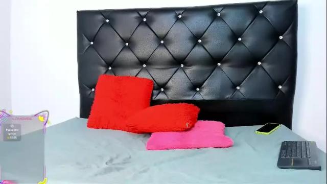 Image 12 of valquiriabeauty Stream on Chaturbate on 2 months ago