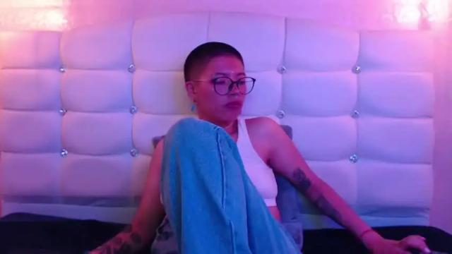 Image 12 of valu_8 Stream on Chaturbate on 15 months ago