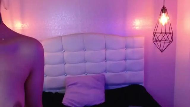 Image 3 of valu_8 Stream on Chaturbate on 14 months ago