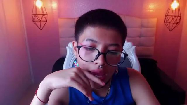Image 12 of valu_8 Stream on Chaturbate on 13 months ago