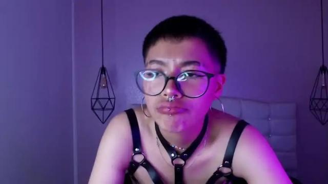 Image 2 of valu_8 Stream on Chaturbate on 13 months ago