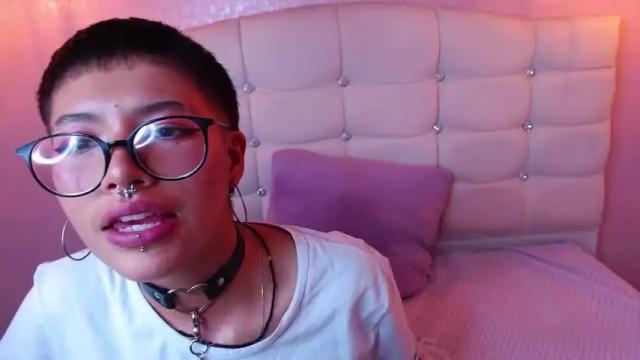 Image 4 of valu_8 Stream on Chaturbate on 13 months ago