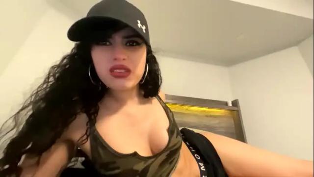 Image 10 of vampgatita Stream on Chaturbate on 3 months ago