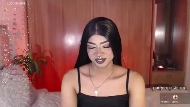 Image 7 of vampy__cinna Stream on Chaturbate on 2 months ago