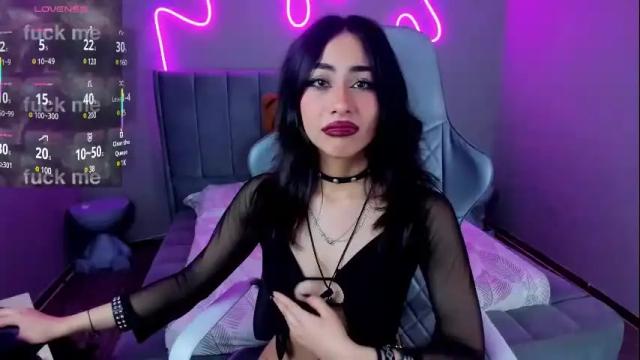Image 2 of vampy_dolll Stream on Chaturbate on 1 month ago