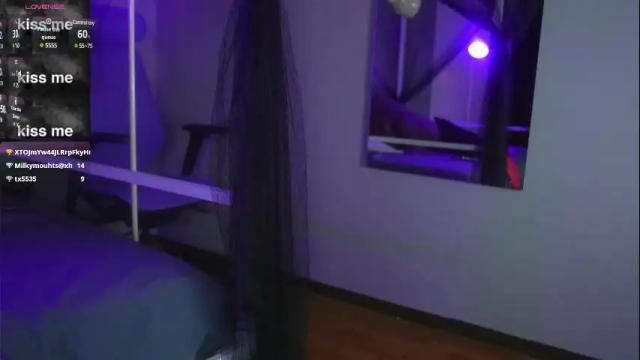 Image 10 of vampy_dolll Stream on Chaturbate on 1 month ago