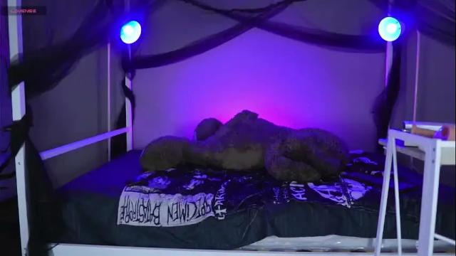 Image 10 of vampy_dolll Stream on Chaturbate on 2 days ago