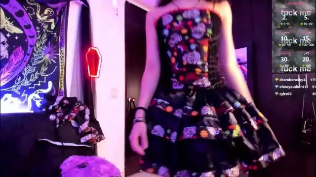 Image 7 of vampy_dolll Stream on Chaturbate on 1 month ago