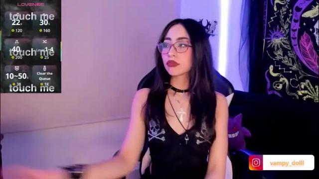 Image 2 of vampy_dolll Stream on Chaturbate on 2 months ago