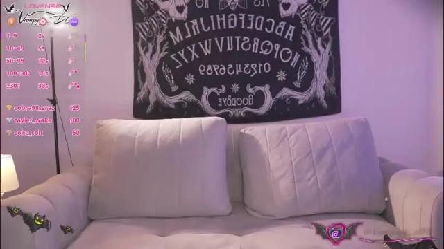 Image 12 of vampyy_doll Stream on Chaturbate on 1 month ago