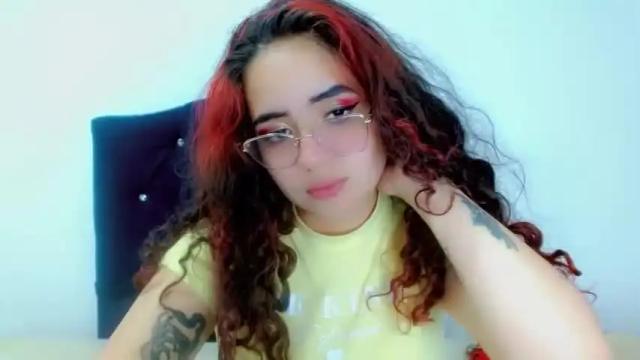 Image 2 of van_and_elaine Stream on Chaturbate on 17 months ago