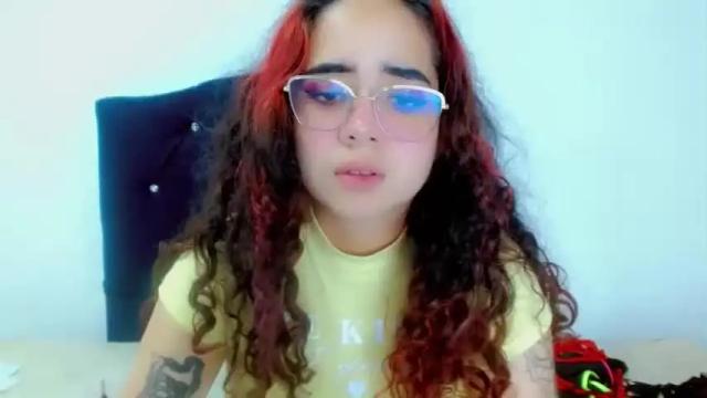 Image 3 of van_and_elaine Stream on Chaturbate on 17 months ago