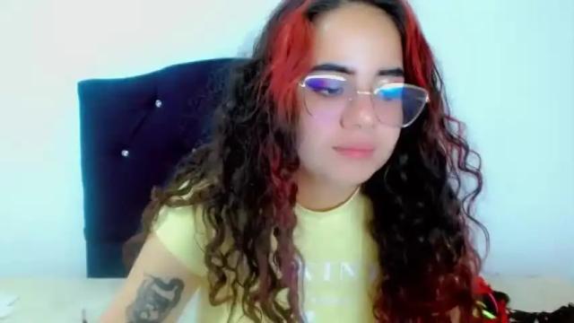 Image 4 of van_and_elaine Stream on Chaturbate on 17 months ago
