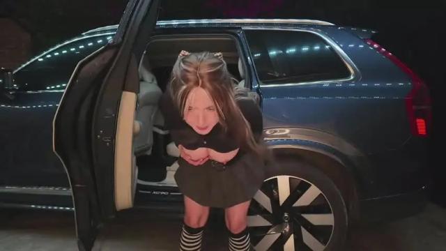 Image 3 of vanandjuani Stream on Chaturbate on 28 days ago