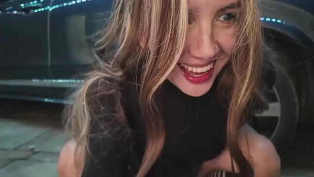 Image 8 of vanandjuani Stream on Chaturbate on 28 days ago