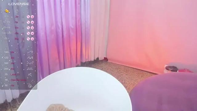 Image 4 of vane_swee Stream on Chaturbate on 22 months ago