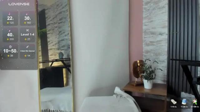 Image 4 of vanee_cruz Stream on Chaturbate on 2 months ago