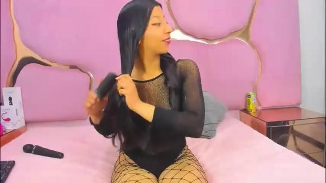 Image 4 of vanelin18 Stream on Chaturbate on 2 months ago