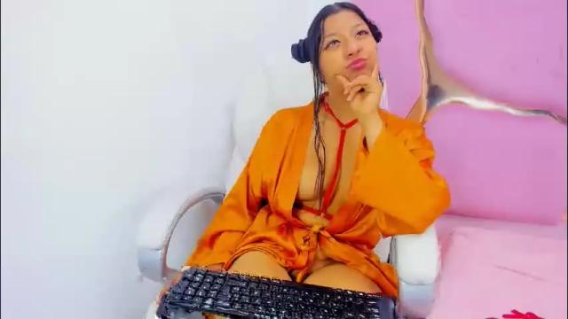 Image 6 of vanelin18 Stream on Chaturbate on 2 months ago