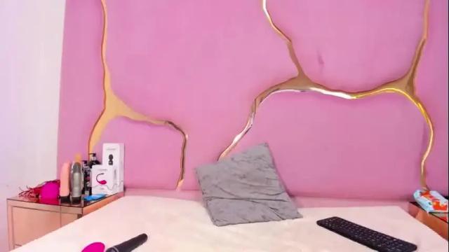 Image 2 of vanelin18 Stream on Chaturbate on 1 month ago