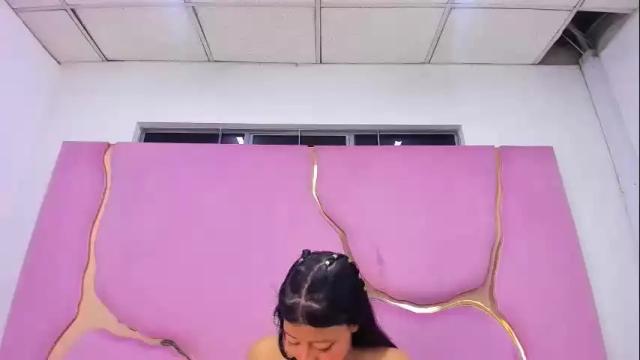 Image 11 of vanelin18 Stream on Chaturbate on 1 month ago
