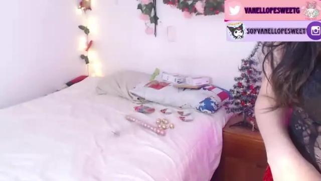 Image 7 of vanellope_sweetgirl Stream on Chaturbate on 18 months ago