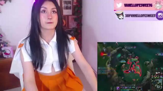 Image 11 of vanellope_sweetgirl Stream on Chaturbate on 18 months ago