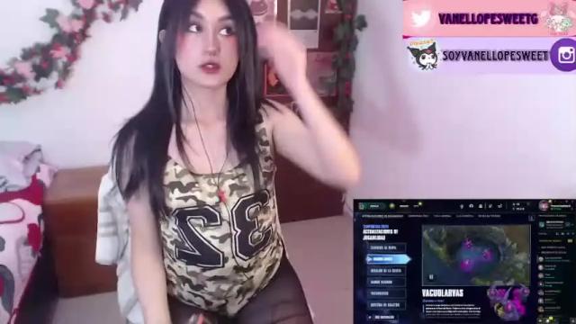 Thumbnail 1, vanellope_sweetgirl's Stream at Chaturbate, 16 months ago