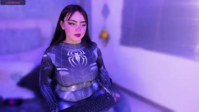 Image 3 of vanelope_ruiz Stream on Chaturbate on 15 months ago