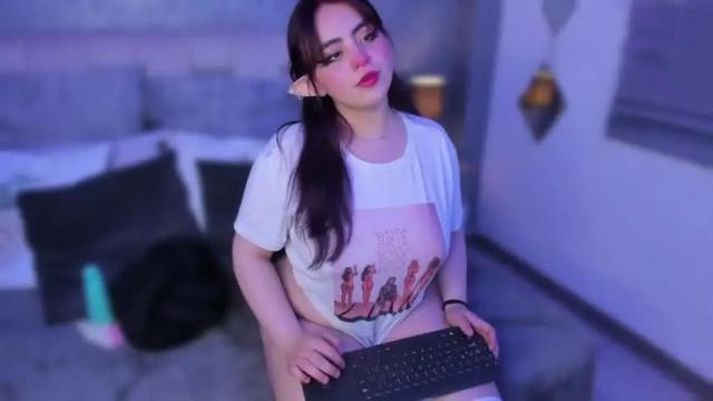 Image 10 of vanelope_ruiz Stream on Chaturbate on 13 months ago