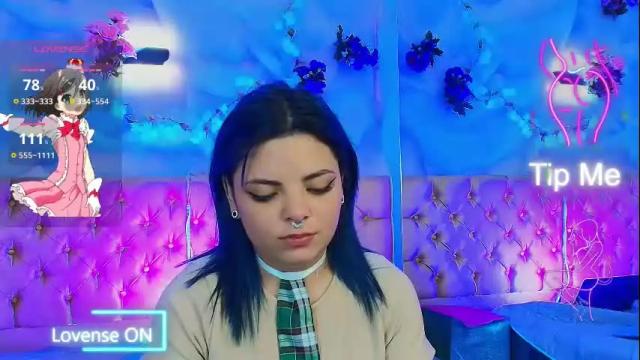 Image 4 of vaneloppe_ Stream on Chaturbate on 1 month ago