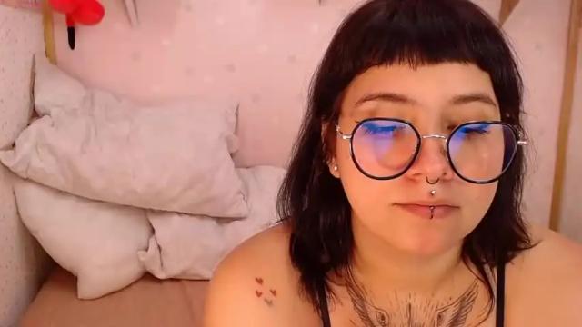 Image 4 of vanesa_rousse Stream on Chaturbate on 18 months ago