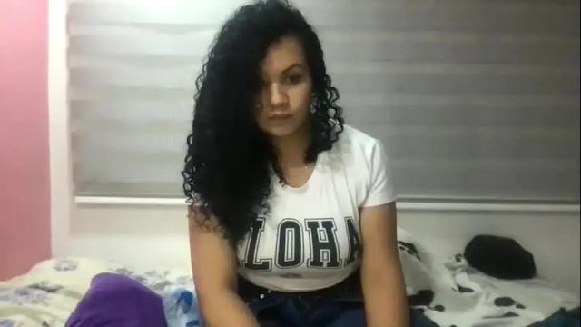 Image 3 of vanesam Stream on Chaturbate on 1 month ago