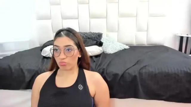 Thumbnail 3, vanesamillerr's Stream at Chaturbate, 18 months ago