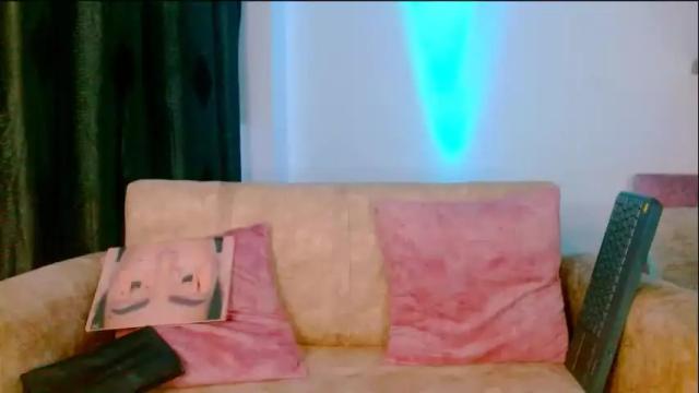 Image 2 of vanessa_brett Stream on Chaturbate on 1 month ago