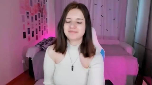 Image 3 of vanessa_brills Stream on Chaturbate on 17 days ago
