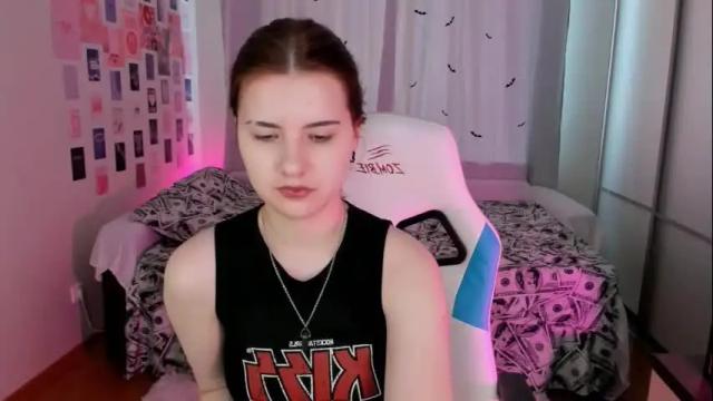 Image 3 of vanessa_brills Stream on Chaturbate on 1 month ago