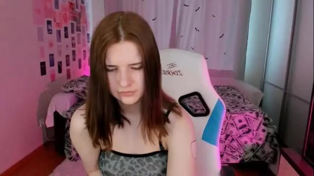 Image 12 of vanessa_brills Stream on Chaturbate on 22 days ago