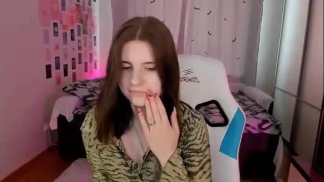 Image 10 of vanessa_brills Stream on Chaturbate on 16 days ago